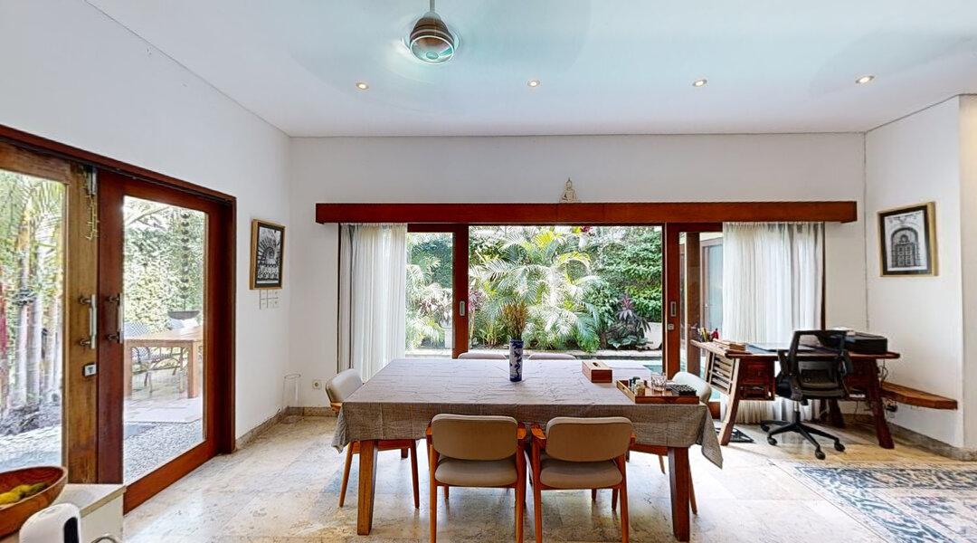 Luxurious 2-Bedroom Tropical Villa in Premier Canggu Location.jpg